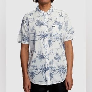 🌴RVCA Panic Print Short Sleeve Shirt 🌴